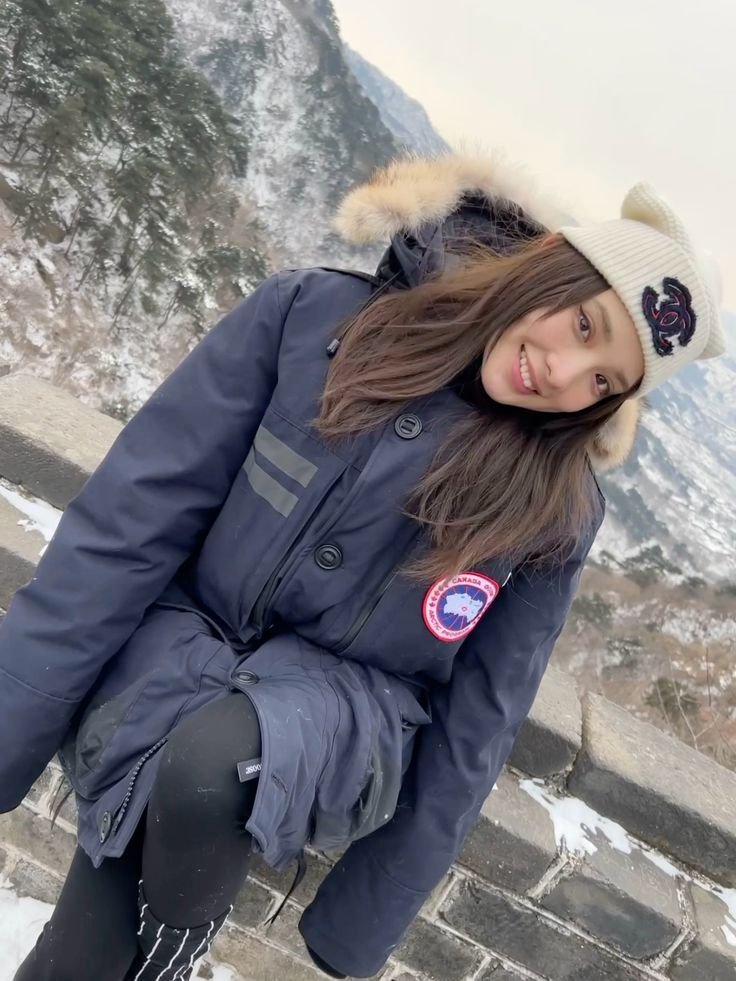 doudoune paragoose Our Story